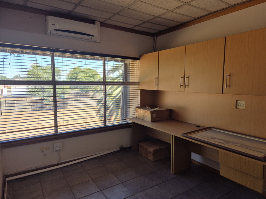 Commercial Property for Sale in Klerksdorp Industrial North West